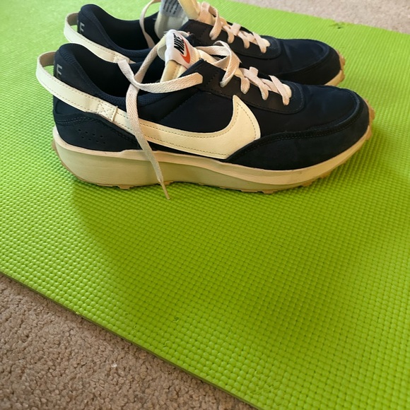 Nike Tailwind - Picture 2 of 4